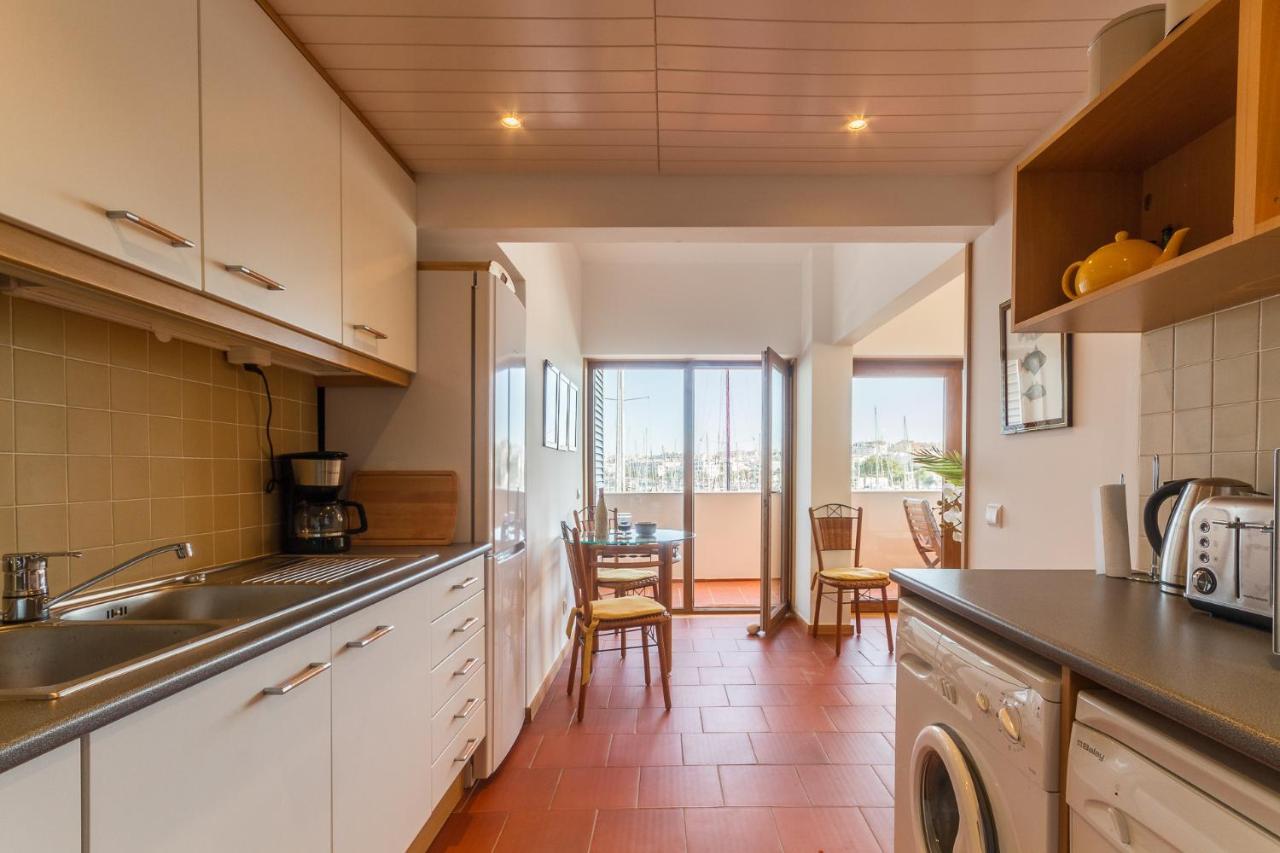 Marina Starboard Apartment, Лагуш Экстерьер фото